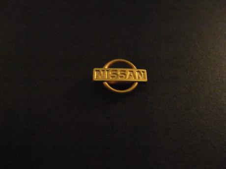 Nissan Japanse autofabrikant goudkleurig logo